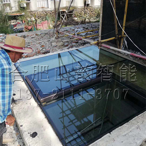 地下室采光井天窗